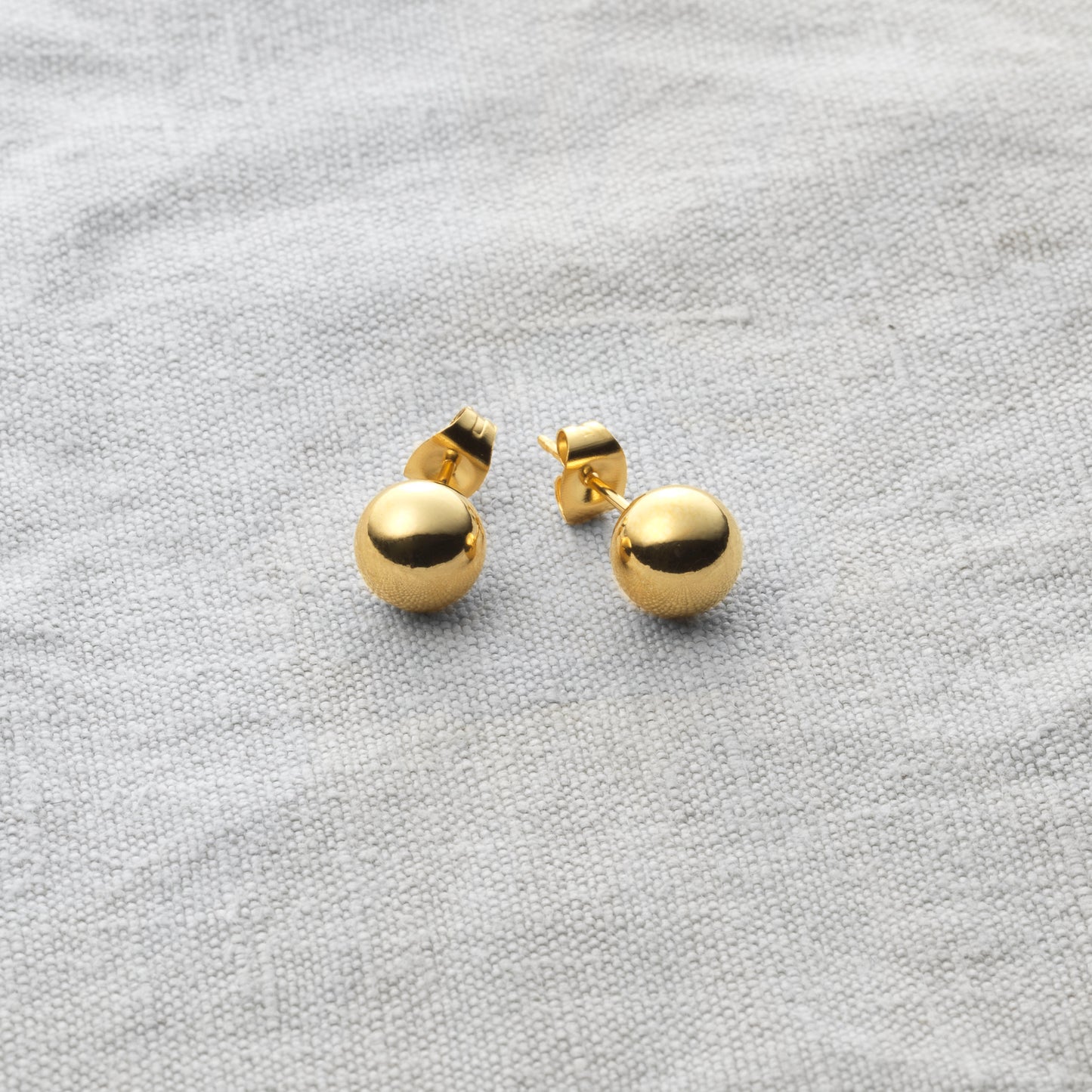 stud earrings 8mm örhängen Yggdrasil by Sweden