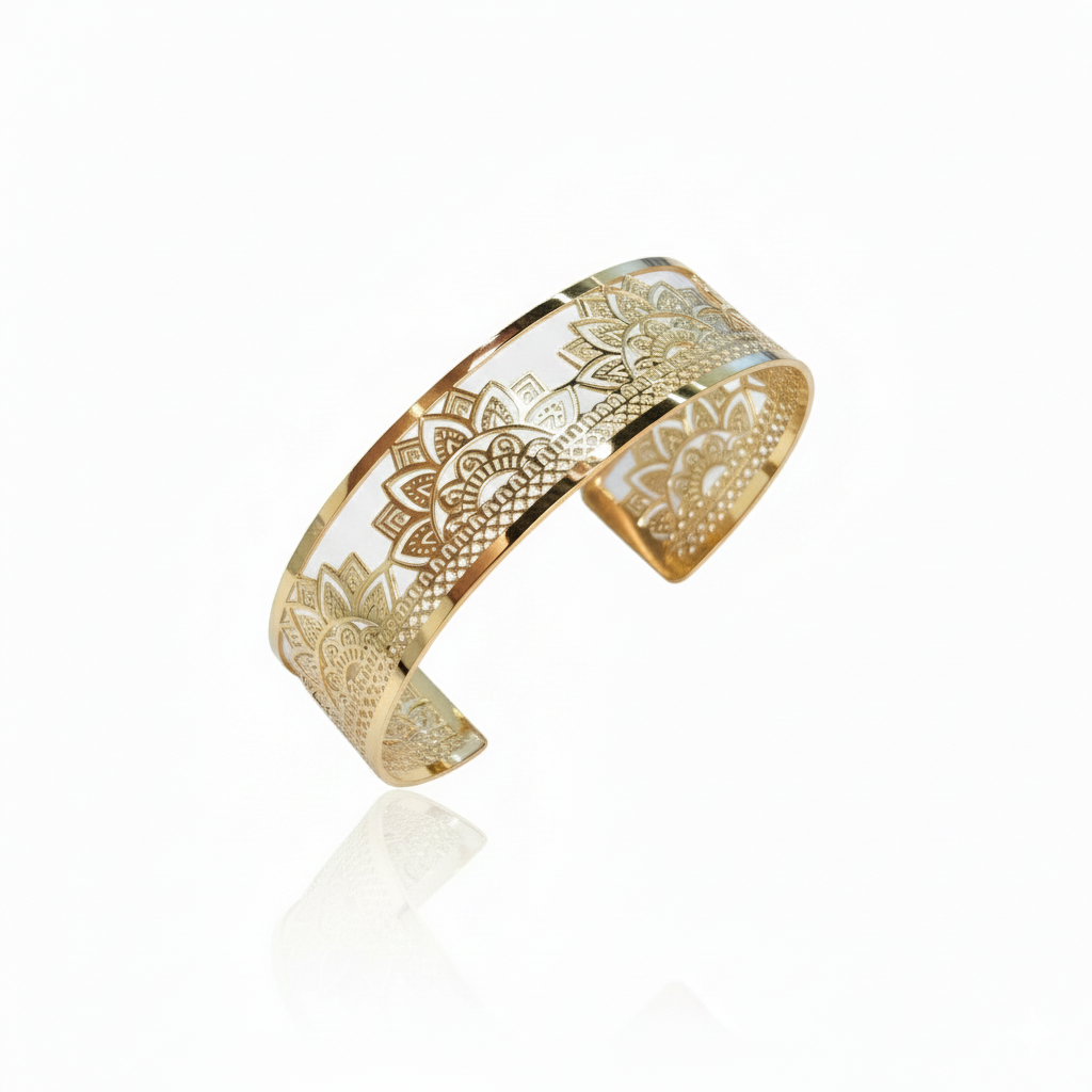 Gold cuff mandala bangle suset yggdrasil smycken