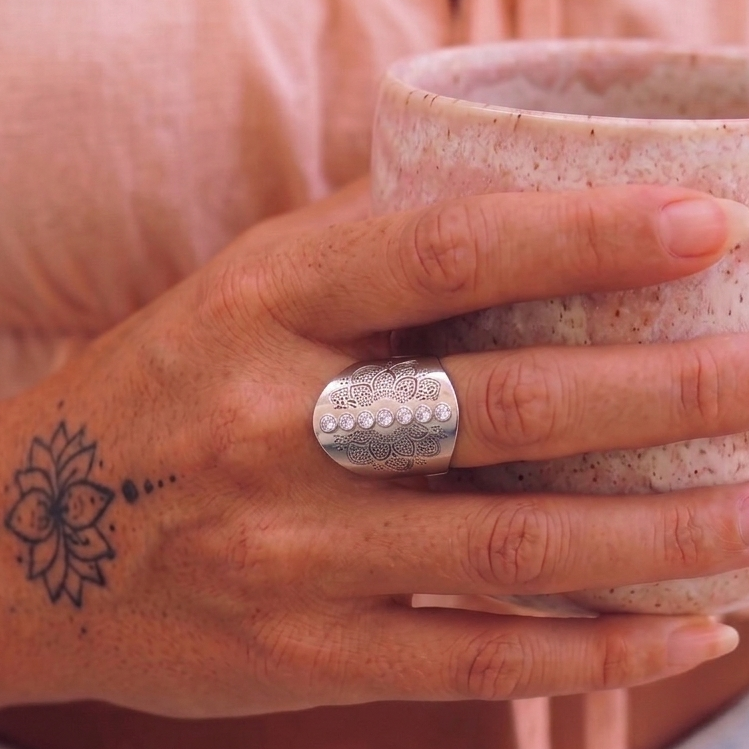 ज्योति Jyoti Ring – Adjustable Scandinavian Boho Statement Ring