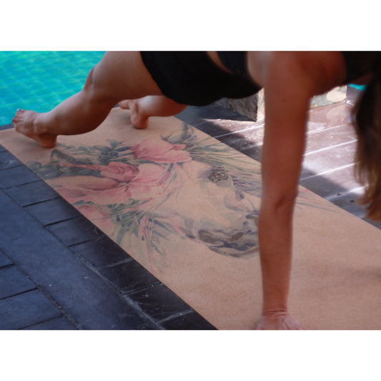 Yggdrasil by Sweden yogamatta i kork med enhörningsmotiv – miljövänlig träningsmatta pilates