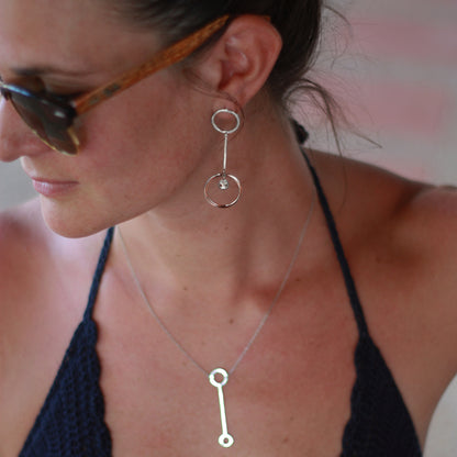 Yggdrasil by Sweden långa örhängen Be Unique ringar cirklar Earrings steel