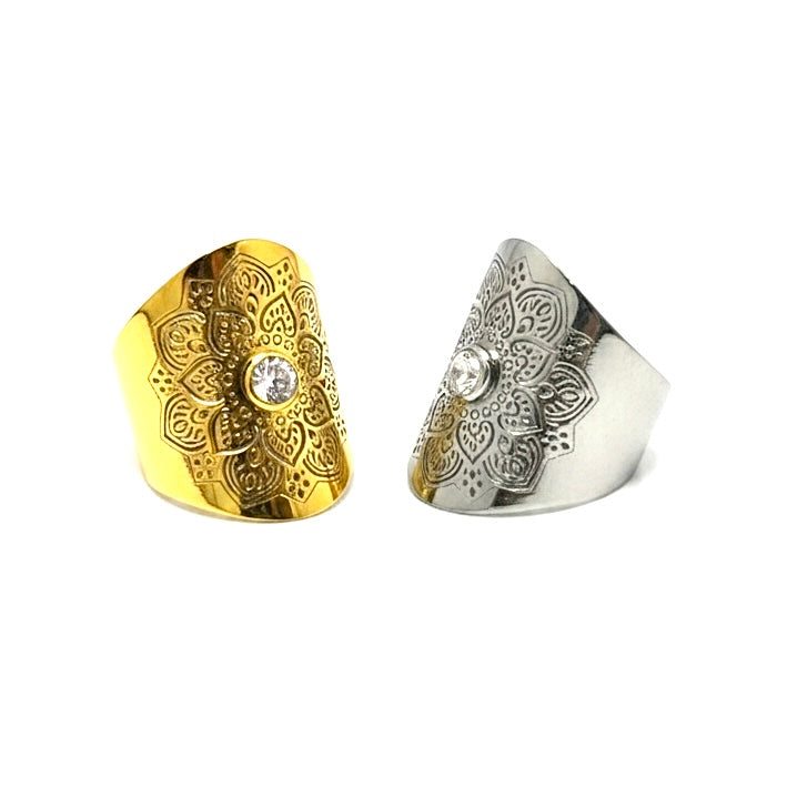 Luxury Zirconia Mandala ring - Adjustable size, Gold & Steel