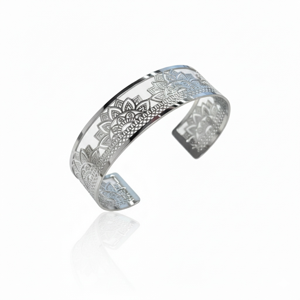 Silver cuff mandala bangle suset yggdrasil smycken