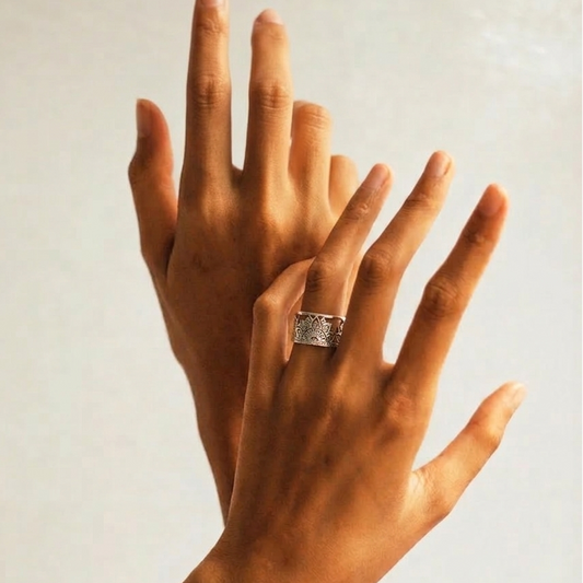 Sunset Mandala boho ring silver från yggdrasil by sweden