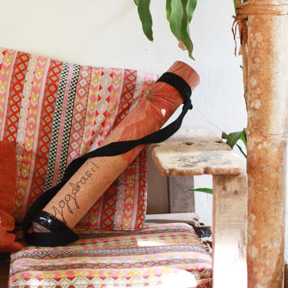 Yoga matta i kork med tropiska blommor och palmdesign – för yoga, fitness & meditation