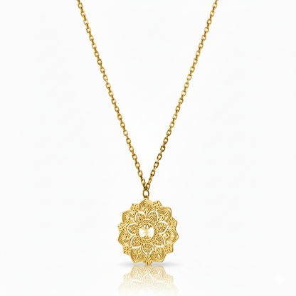 Yggdrasil by sweden smycken mandala halsband i guld