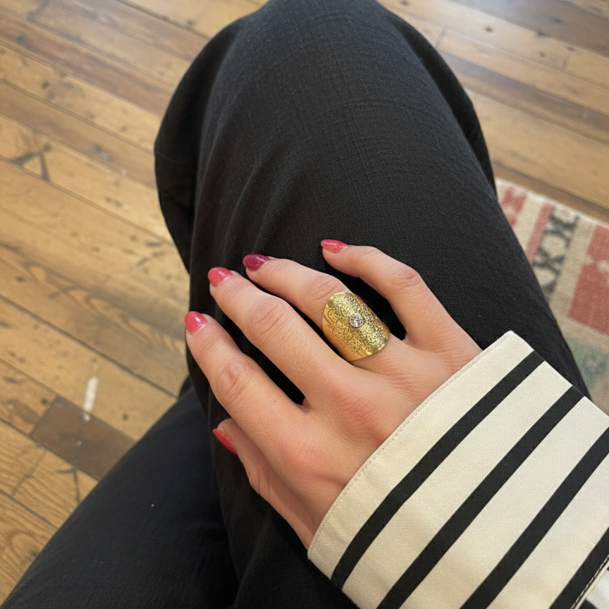 Yggdrasil smycken exklusiv strassring mandala guld