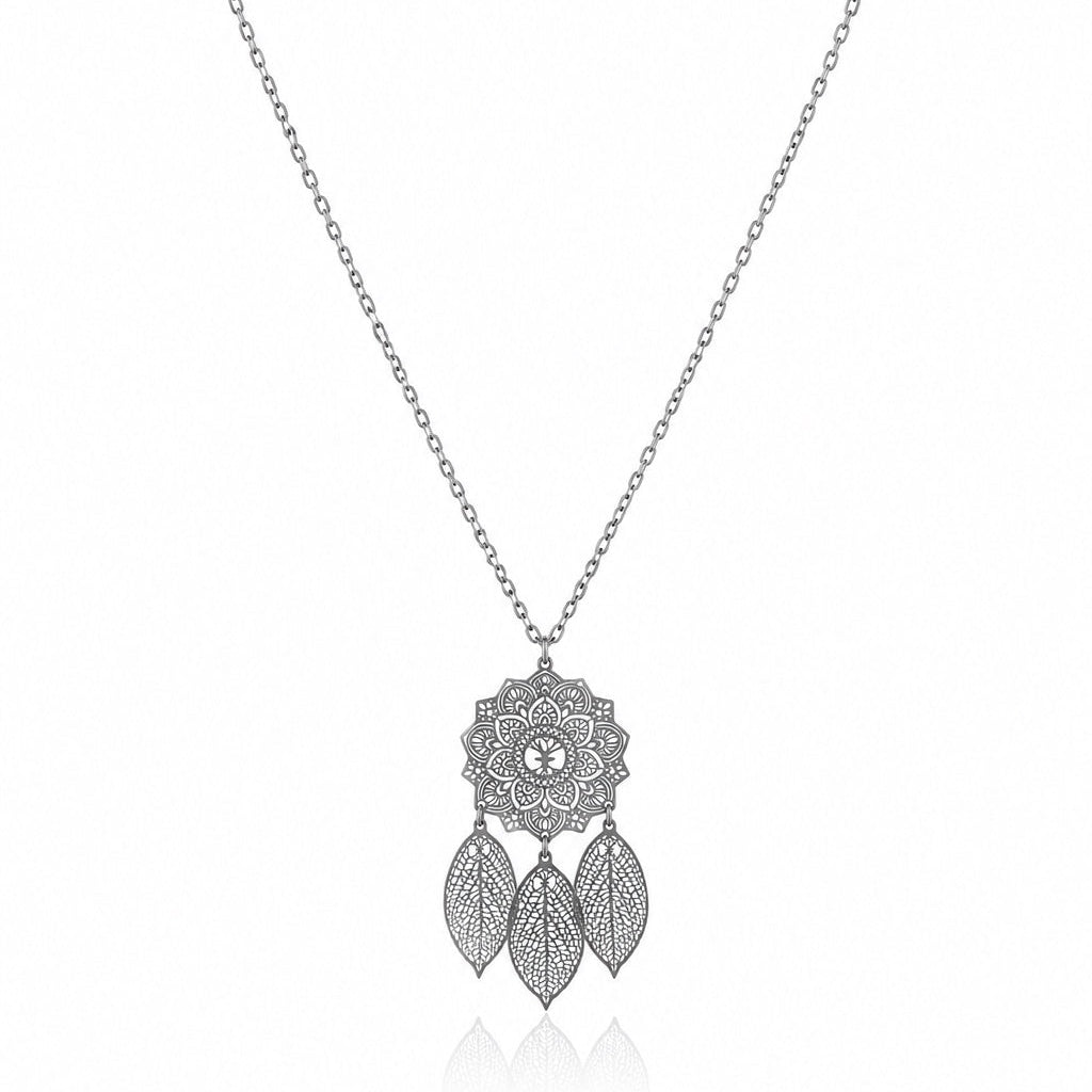 Mini Dreamcatcher Necklace – Silver, product photo