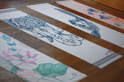 Premium korkyogamatta med snygga tryck – slitstark & giftfri