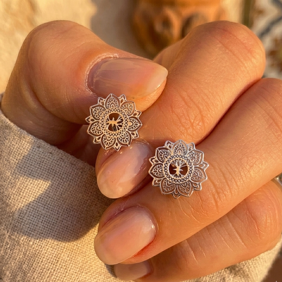 Yggdrasil smycken mandala stud örhängen i stål